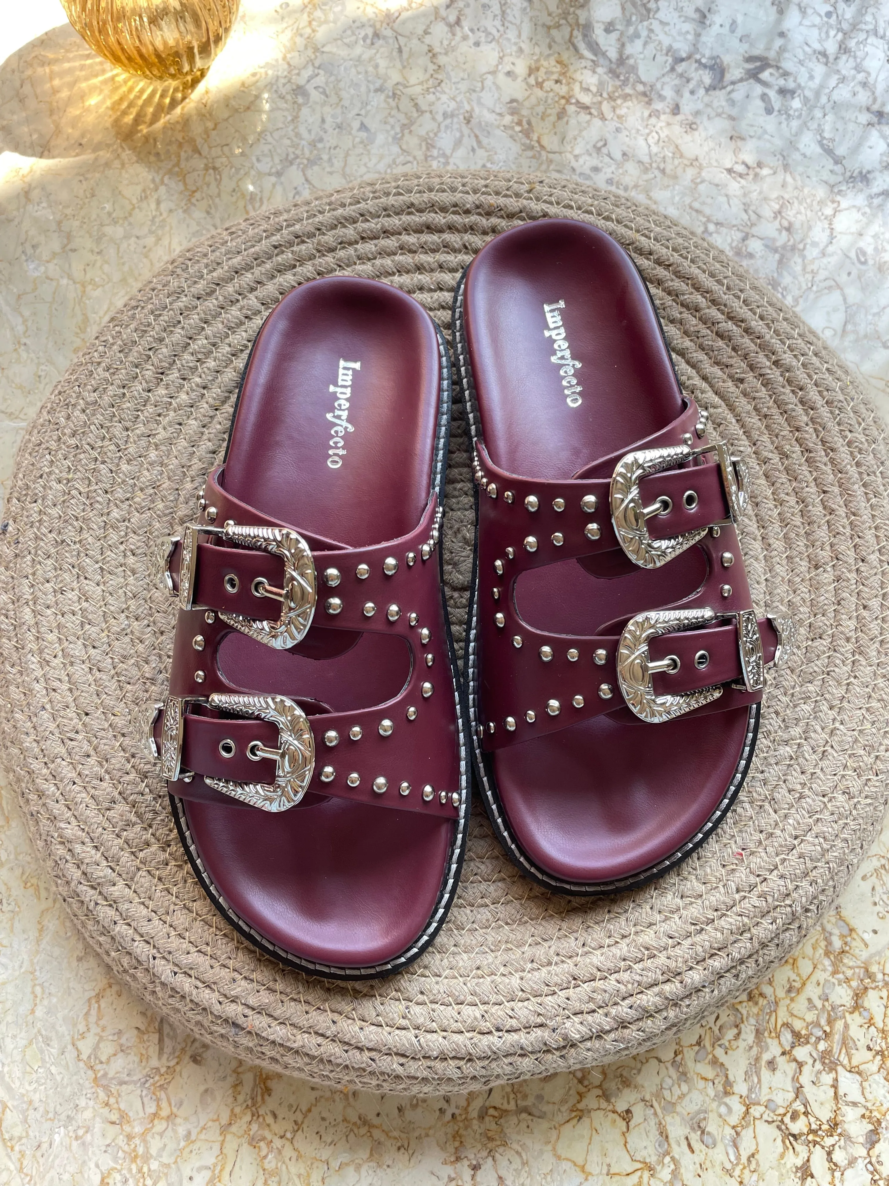 Famous Taylor Swift  Slider Sandals