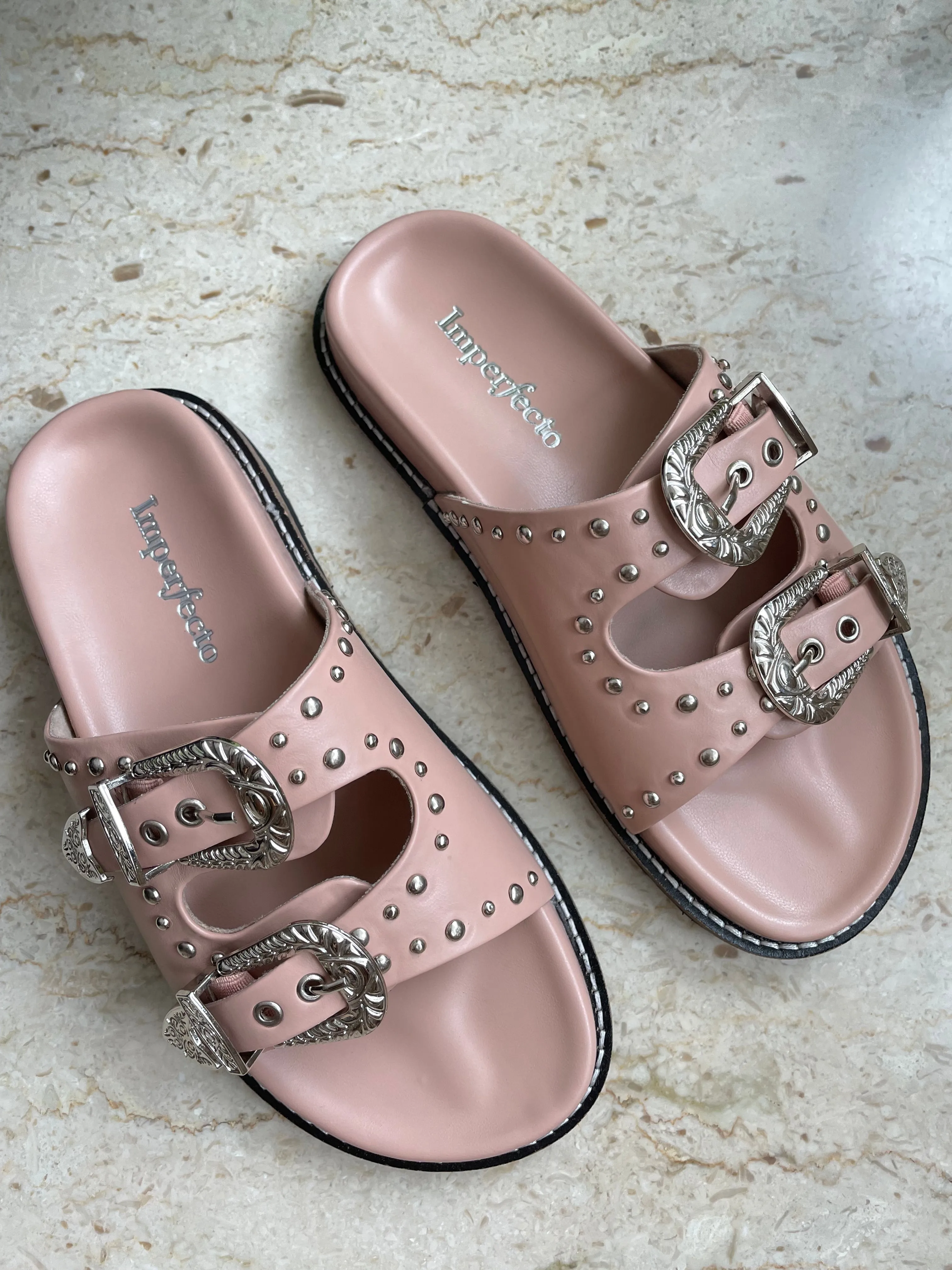 Famous Taylor Swift  Slider Sandals