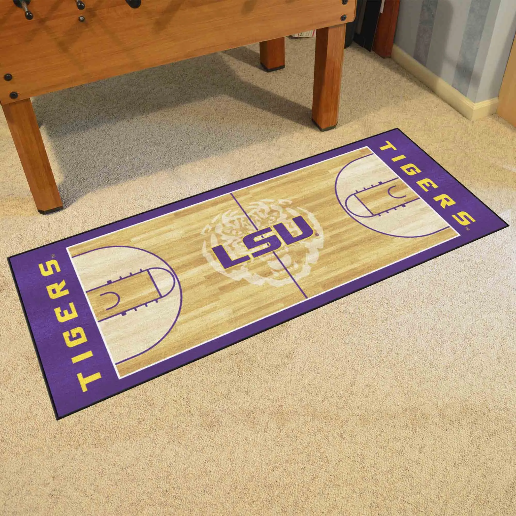 LSU NCAA Basketball Runner