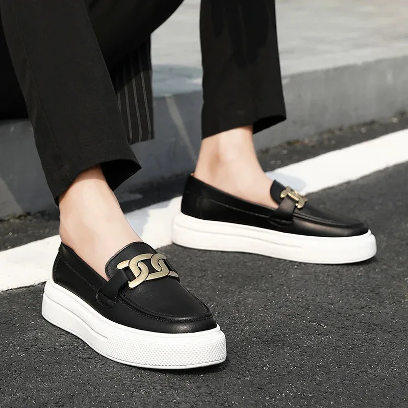 LuxeComfort Herren Slipper von Eleganzia