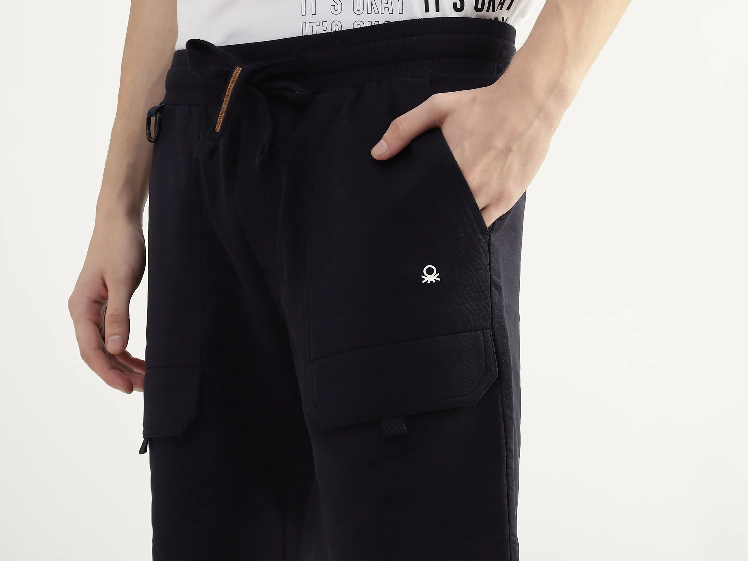 Men Solid Regular Fit Shorts