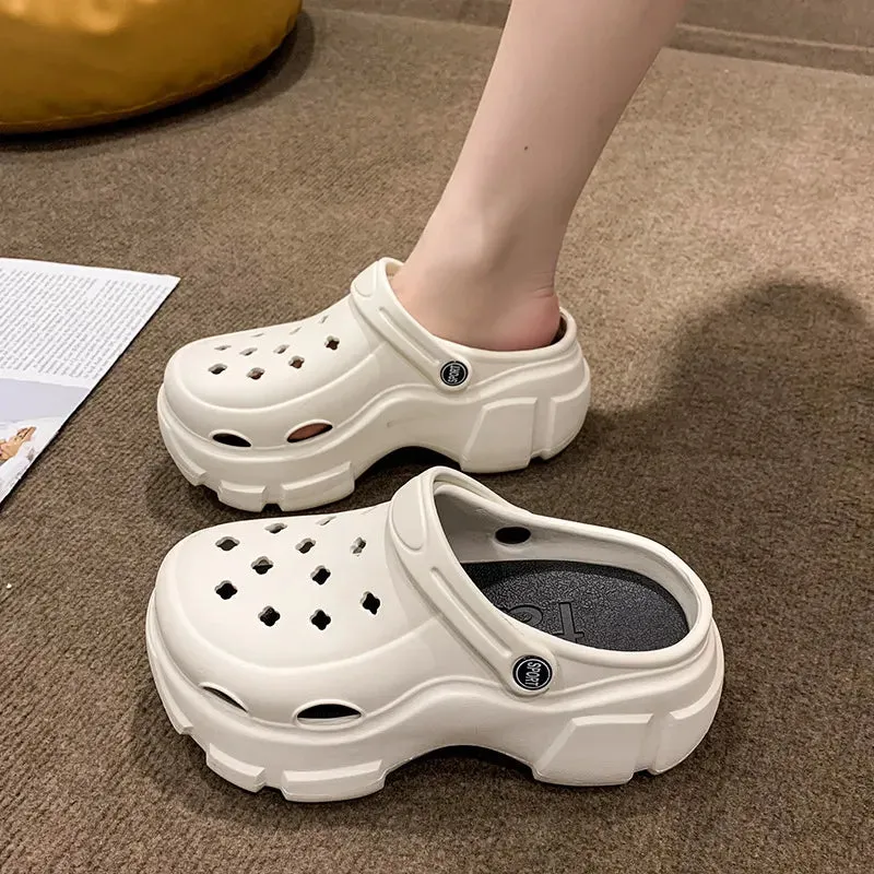 Round Toe Platform Sandals