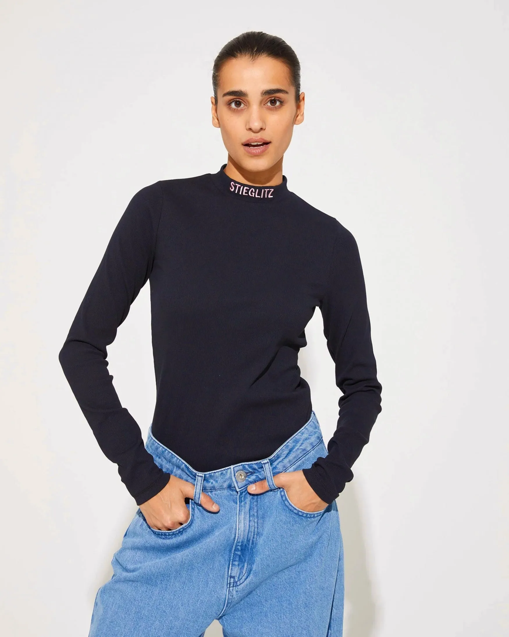 Stieg Pulli | Black