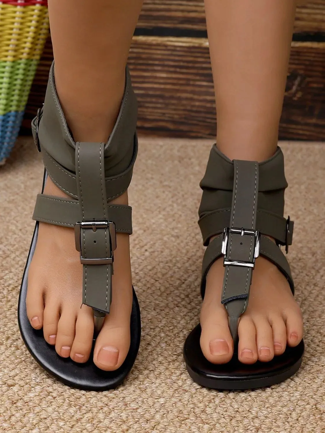 Toe Post Flats Sandals