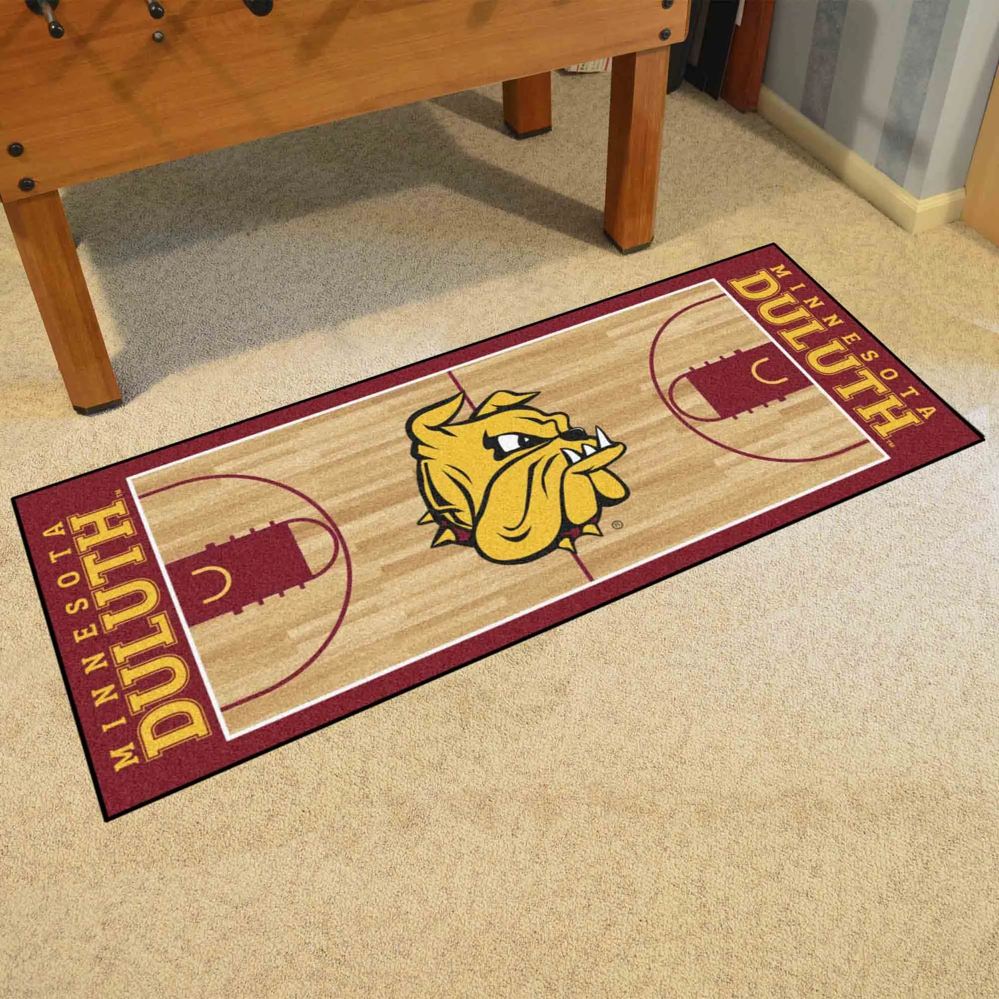 University of Minnesota-Duluth NCAA Basketball Runner