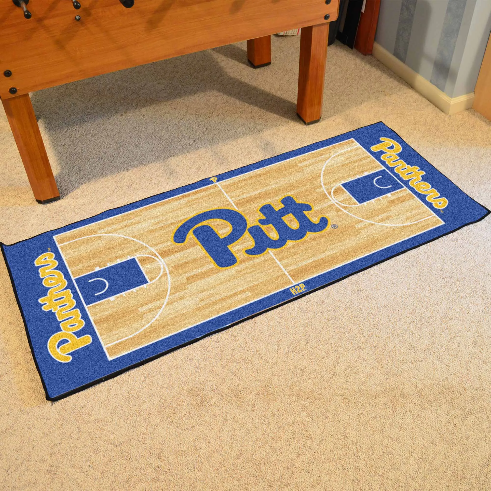University of Pittsburgh NCAA Basketball Runner