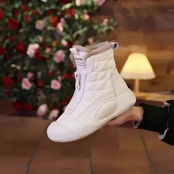 Waterproof snow boots by Swisszauber